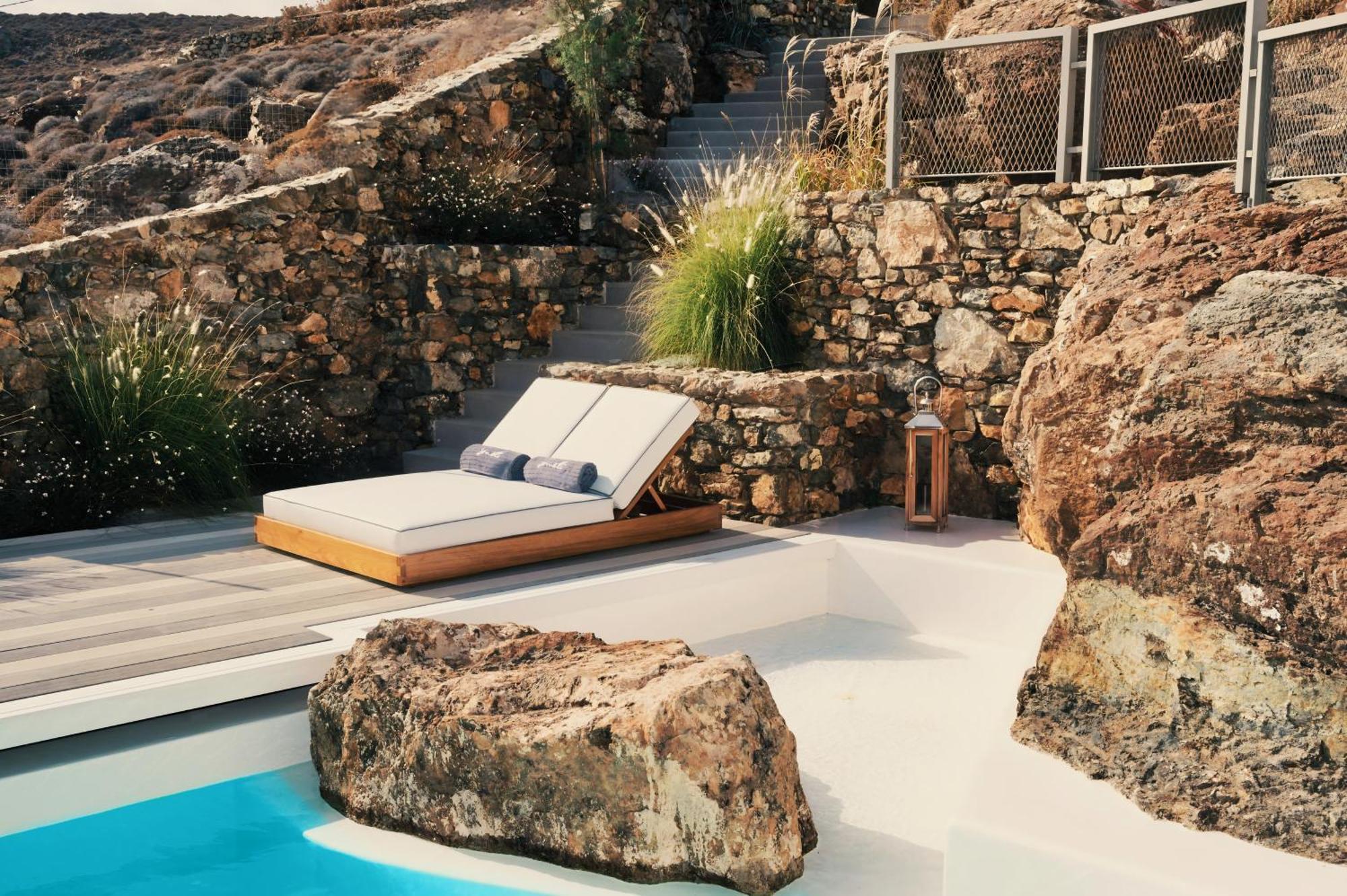 Semeli Coast Mykonos Curio Collection By Hilton 호텔 Merchia Beach 외부 사진